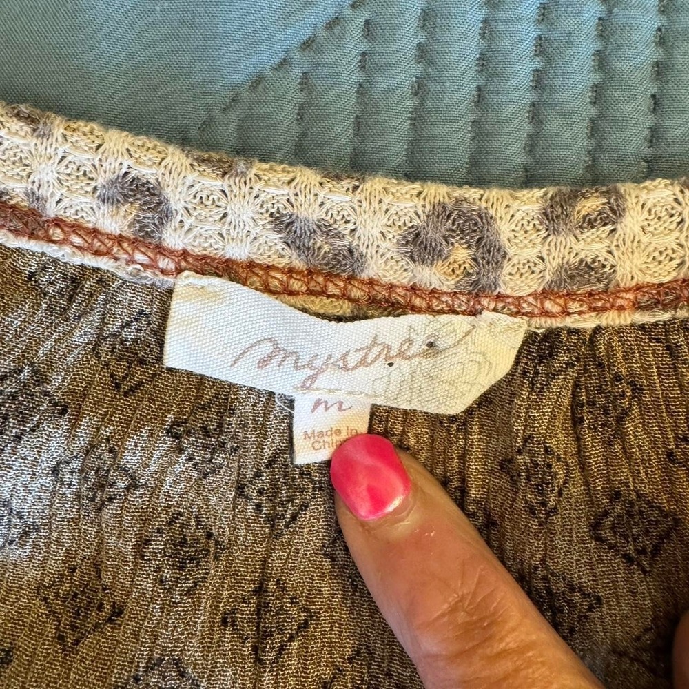 Mystree brown and beige leopard print long sleeve Size M - Picture 5 of 5